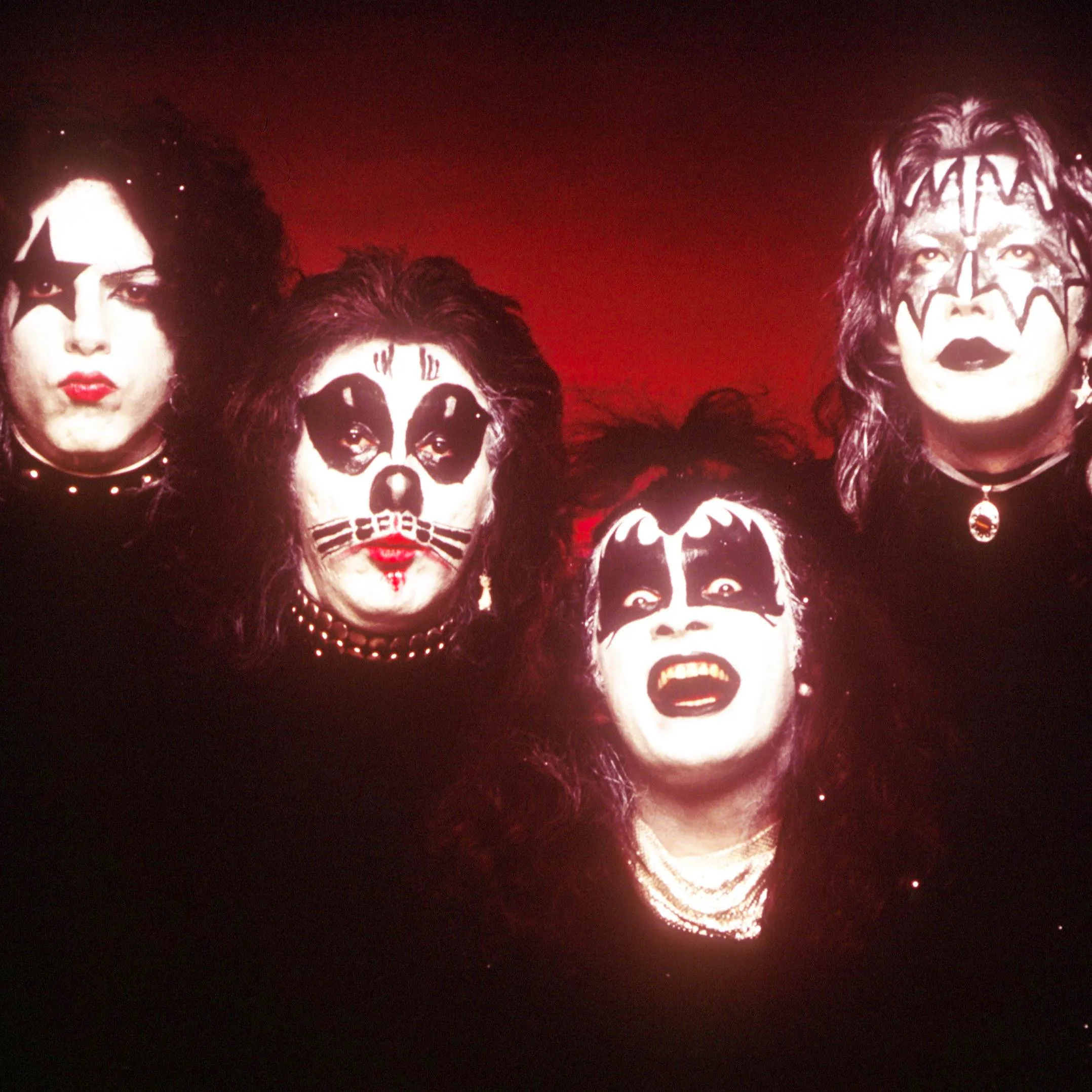 Kiss